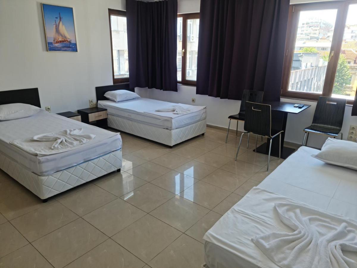 Стаи За Гости Хан Крум Burgas Ngoại thất bức ảnh